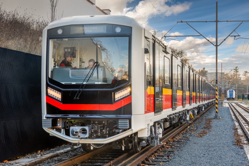 Новый поезд метро от Skoda Transportation для Варшавы