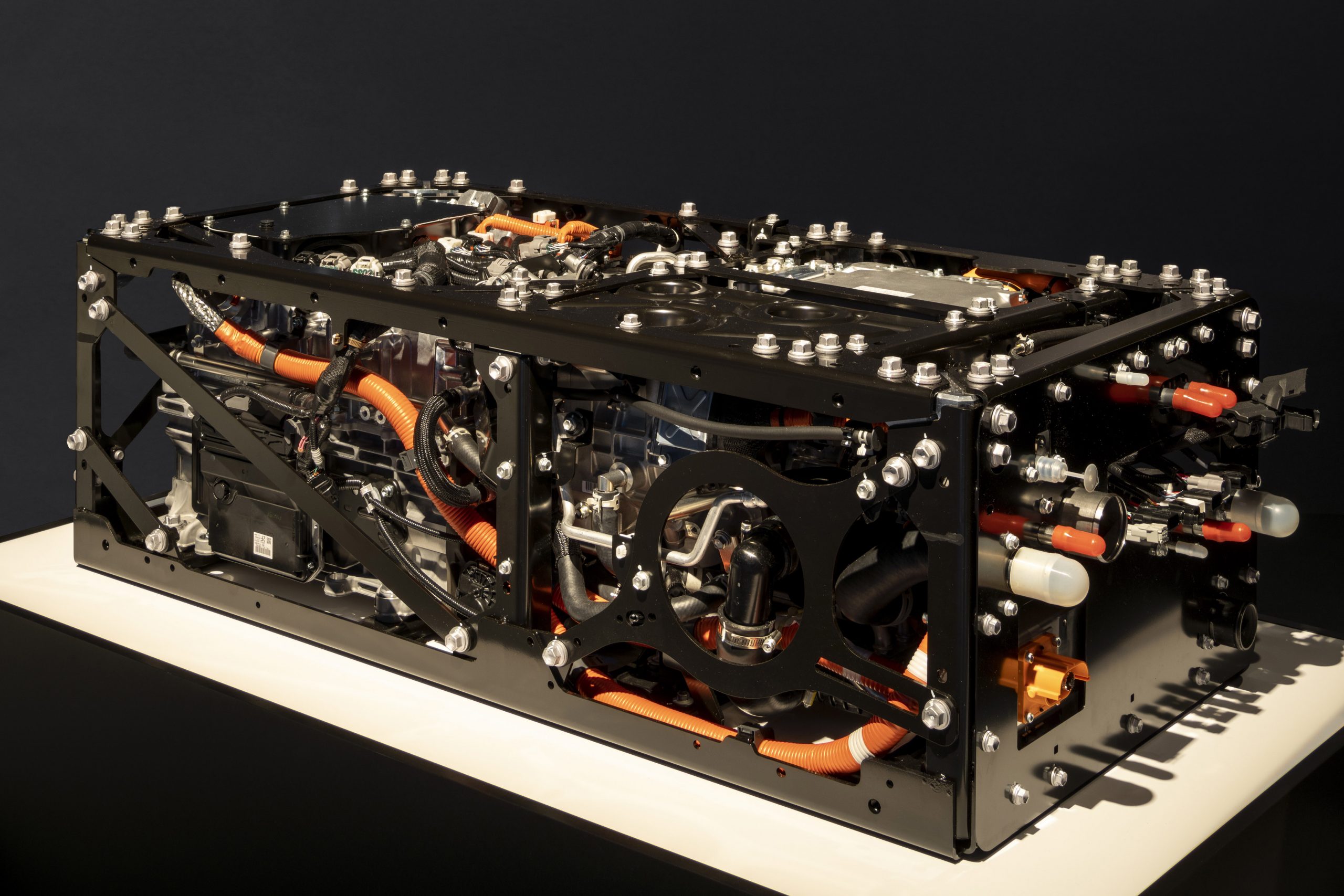 Горизонтальный модуль водородных топливных элементов от Toyota