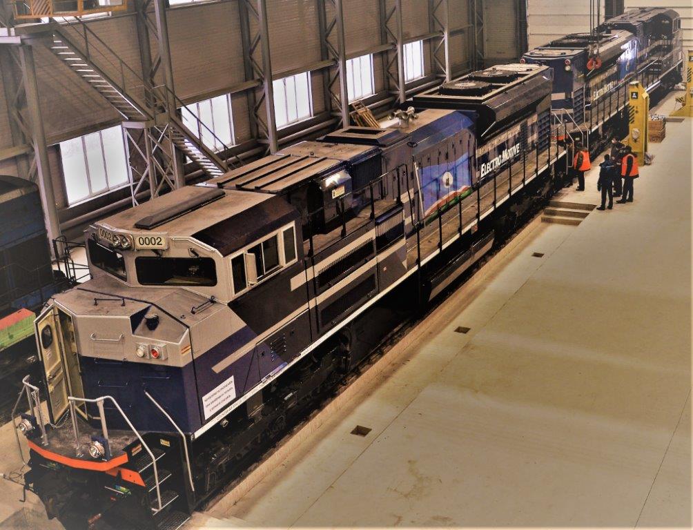 Газотепловоз 2ТЭ3250 производства Progress Rail в депо «Железных дорог Якутии», апрель 2021 года