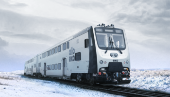 Канада принимает первые двухэтажные вагоны CRRC