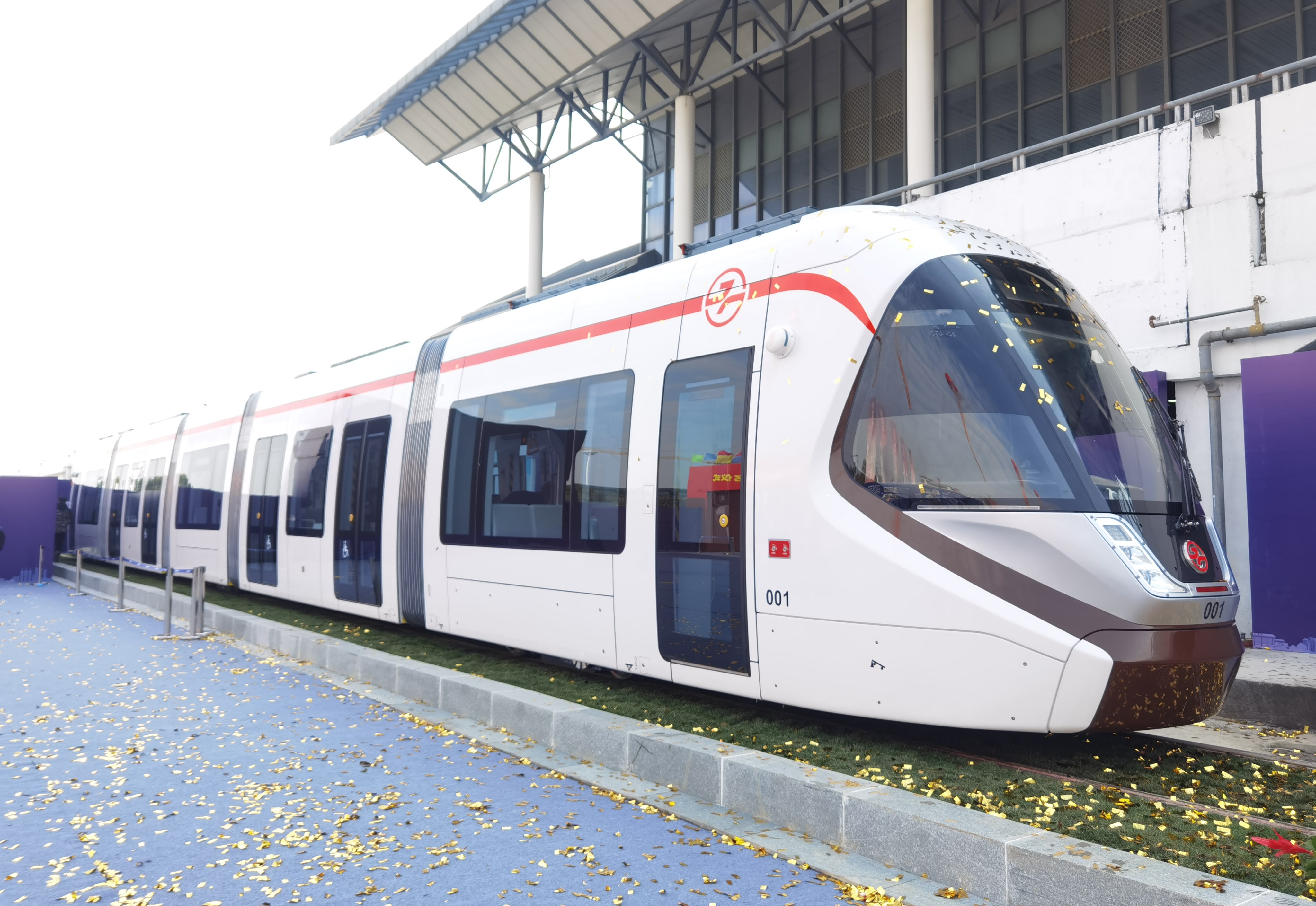 Новый трамвай CRRC, состоящий на 90% из пригодных для повторного использования материалов