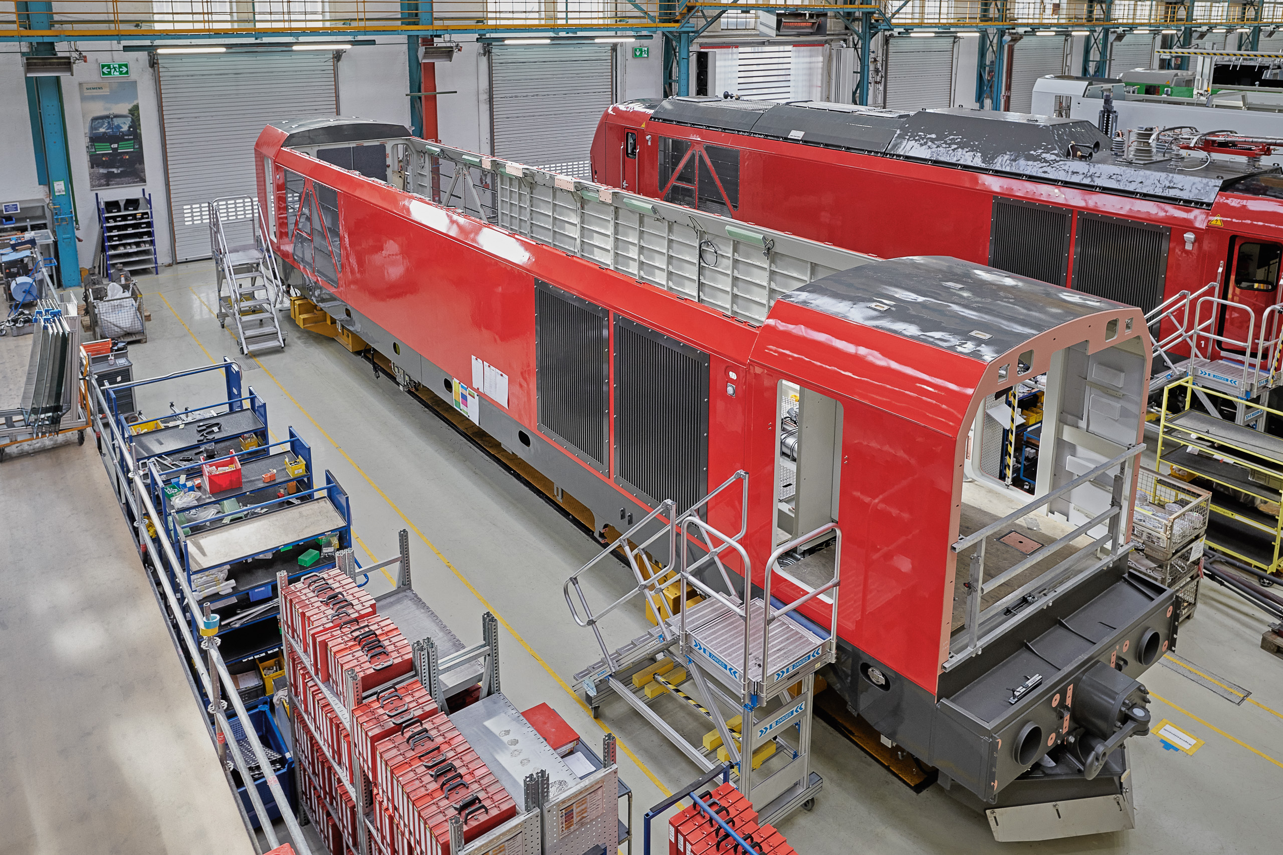 Сборка электровозов Vectron для Deutsche Bahn на заводе Siemens Mobility в окрестностях Мюнхена