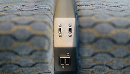 USB-разъемы в электропоезде ЭГЭ2ТВ «Иволга 3.0»