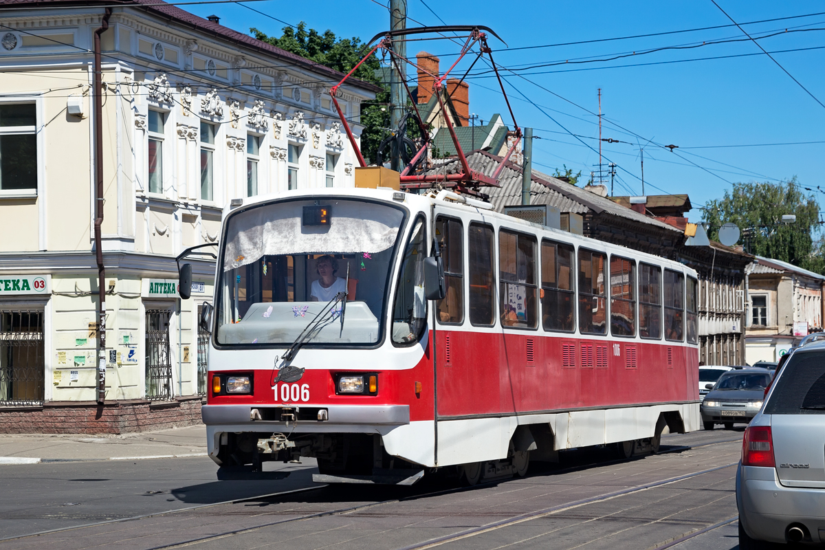 Трамвай 71-403 на улицах Нижнего Новгорода
