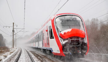 ГТЛК передаст ЦППК в лизинг 20 поездов ТМХ