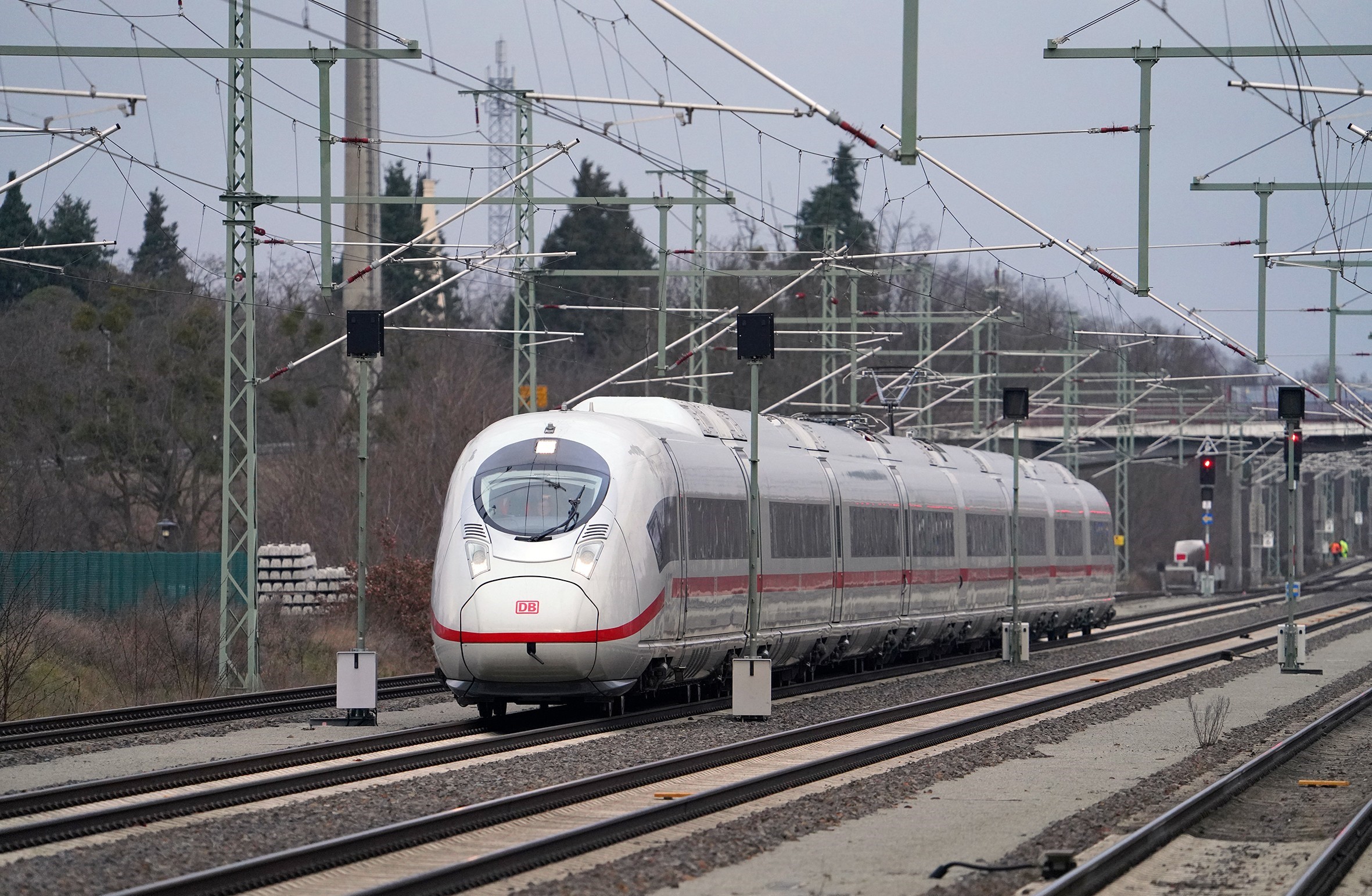 Первый высокоскоростной поезд Velaro MS (ICE 3neo) на испытаниях