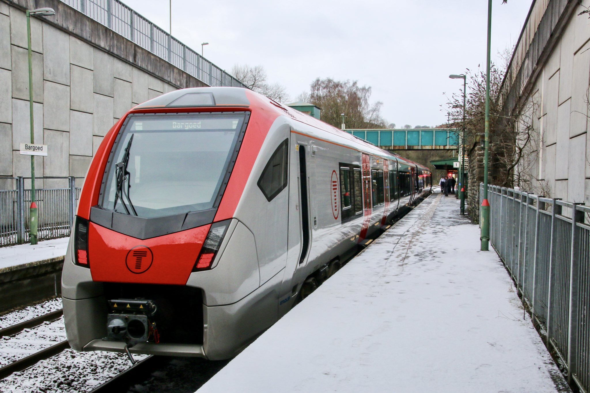 Дизель-поезд FLIRT класса 231 в Баргойде.