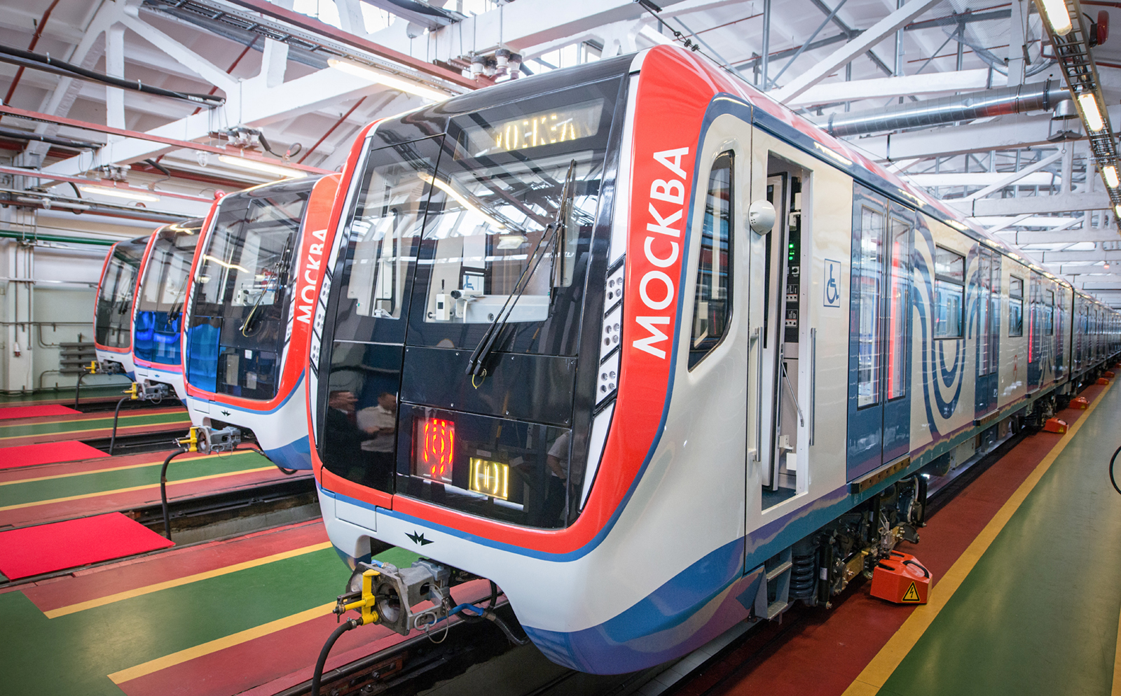 Поезда метро «Москва» (81-765/766/767)