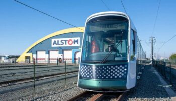 Alstom представила первый трамвай Citadis Х05 для Нанта