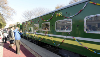 Pakistan Railways начала вводить в эксплуатацию новые пассажирские вагоны CRRC