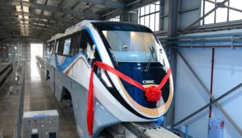 CRRC представила новый монорельсовый поезд