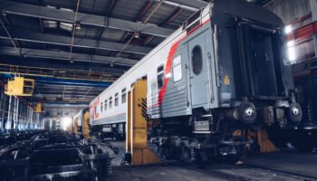 ФПК планирует автоматизировать управление ремонтами пассажирских вагонов в депо