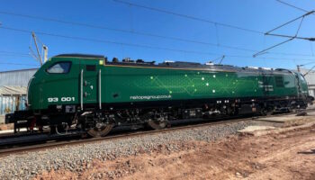 Stadler приступила к испытаниям гибридного локомотива класса 93 для Великобритании