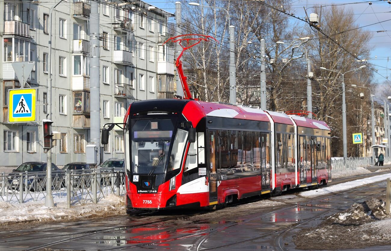 Трамвай ПК ТС в Санкт-Петербурге