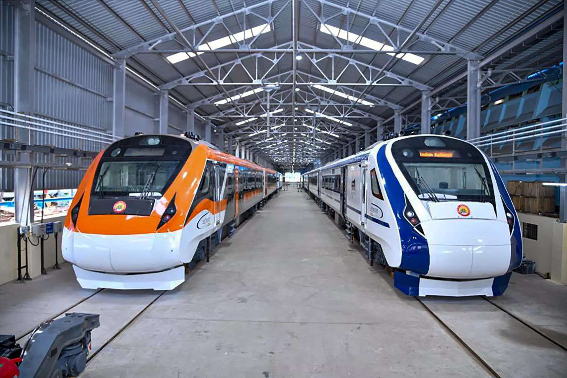 Поезда Vande Bharat второго поколения на заводе ICF в Ченнаи