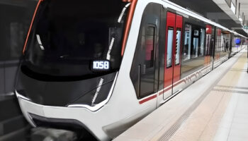 Крюковский вагоностроительный завод показал эскизы поездов метро для Киева