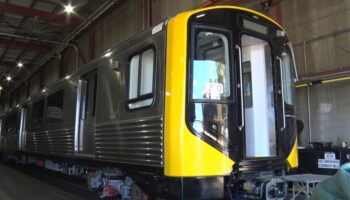 Hitachi Rail передала первый вагон метро для Балтимора