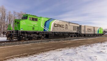 CPKC в этом году проведет испытания системы cнабжения локомотива водородом с помощью тендера