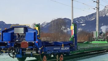 В Австрии начался серийный выпуск контрейлерных платформ Trailer Rail от Helrom
