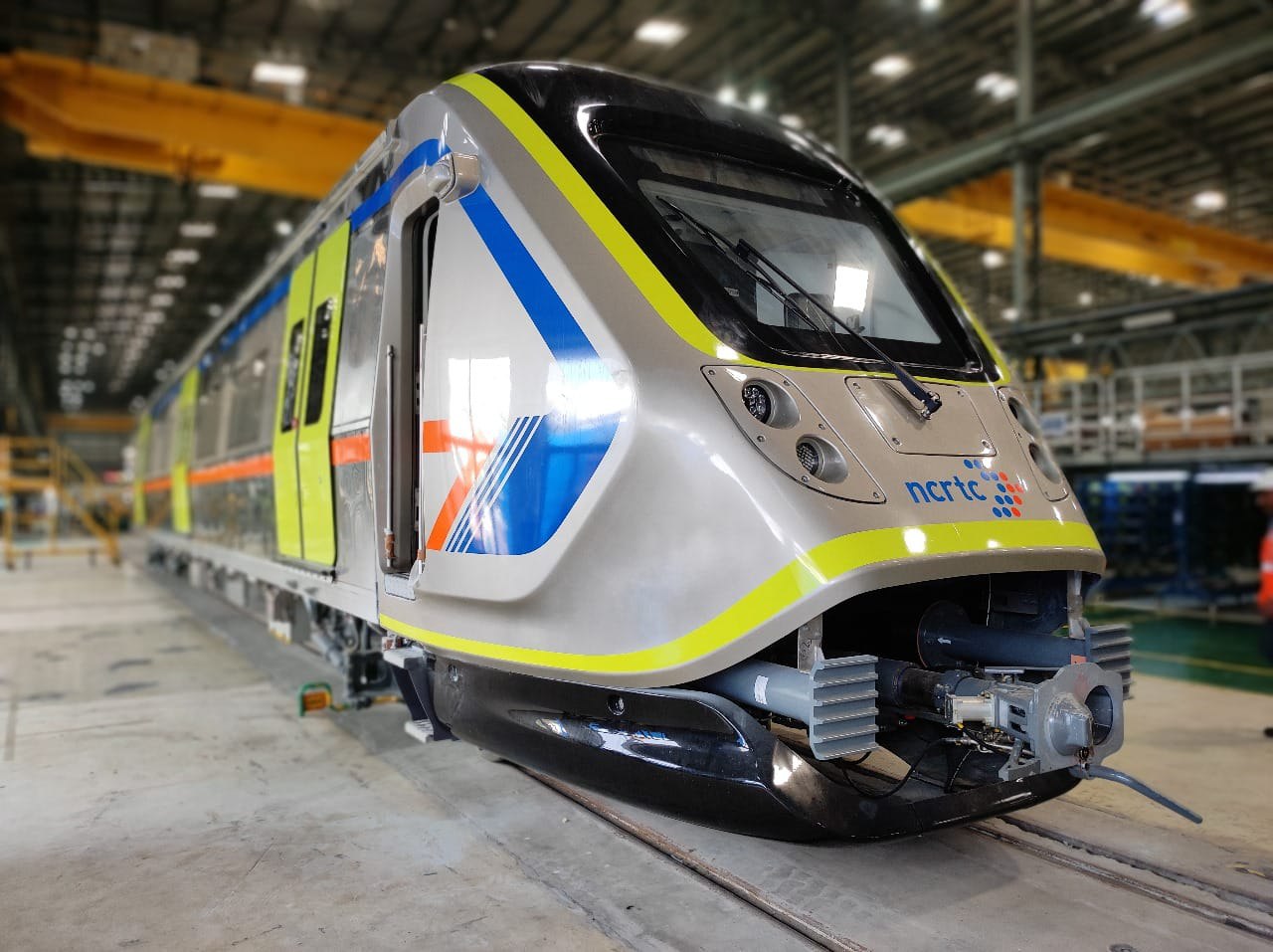 Электропоезд платформы Adessia от Alstom для Мератха
