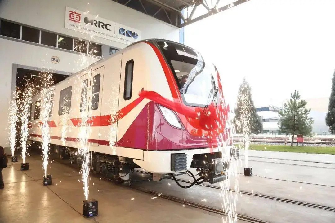 Беспилотный поезд от турецкого подразделения CRRC для метро Стамбула