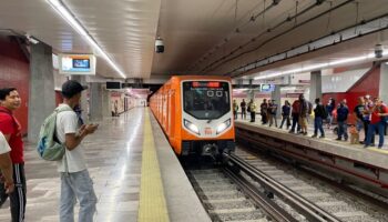 В Мехико введен в эксплуатацию первый поезд метро на шинном ходу от CRRC