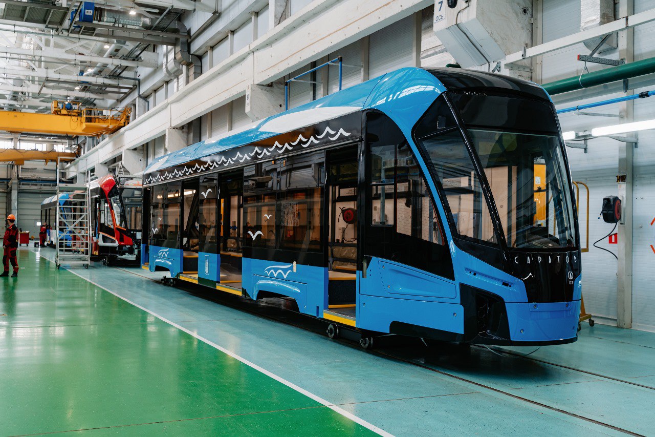 Трамвай модели 71-911ЕМ «Львенок» для Саратова