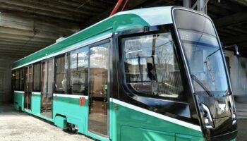 Усть-Катавский вагоностроительный завод доставил первые трамваи в Томск